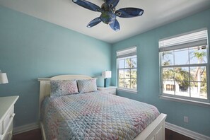 4 camere, accesso a Internet, lenzuola