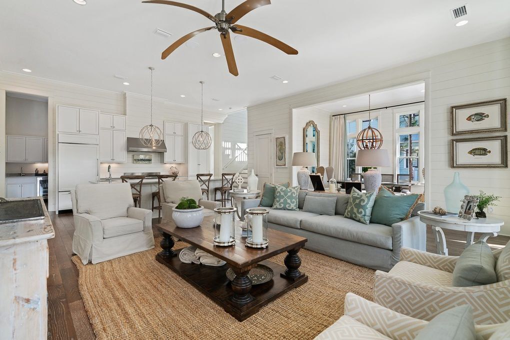 Elegantly Designed 5BR/5.5BTH + Bunk Nook Home in Lake District of WaterColor | Carriage House