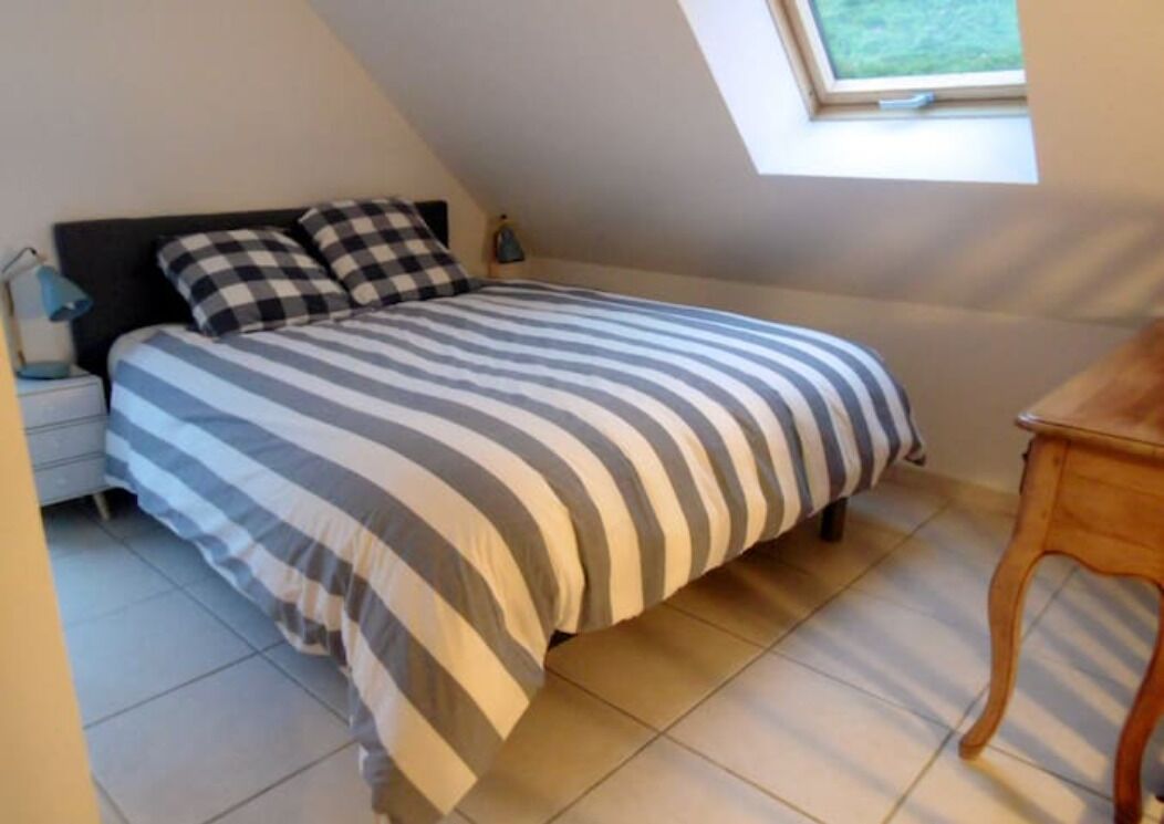 4 bedrooms, iron/ironing board, free WiFi