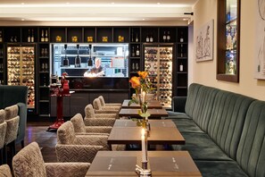 Dining - Suite Deluxe - ROEWERS Privathotel & Spa (Sellin)