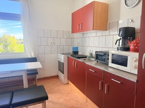 Fridge, microwave, oven