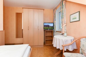1 bedroom, in-room safe, WiFi
