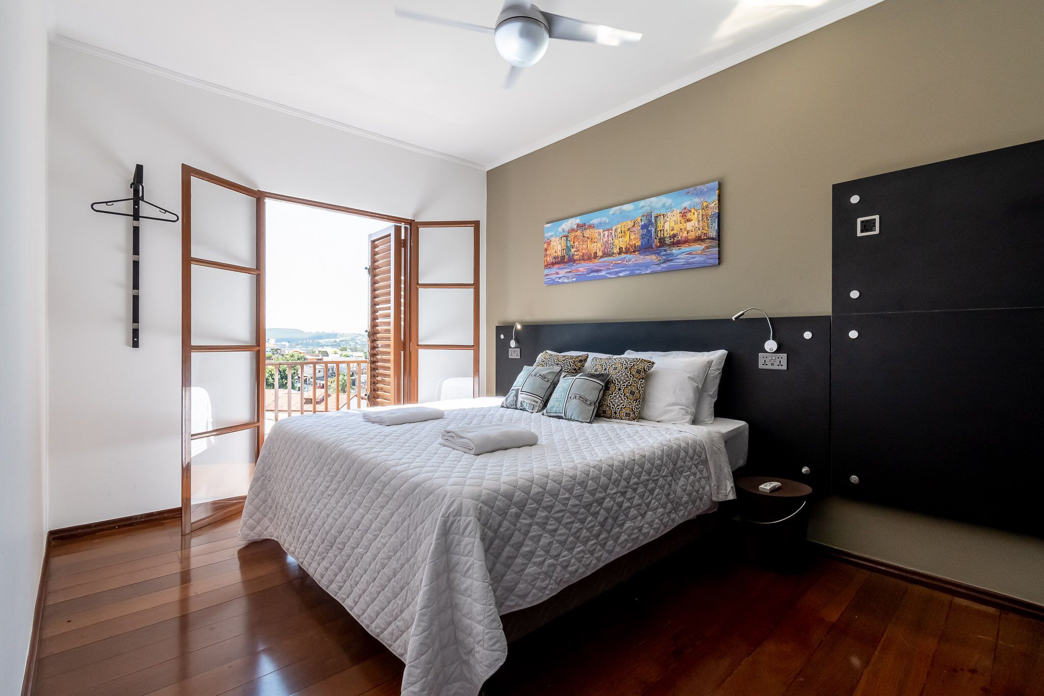 5 間  睡房、熨斗/熨衫板、免費 Wi-Fi、床單