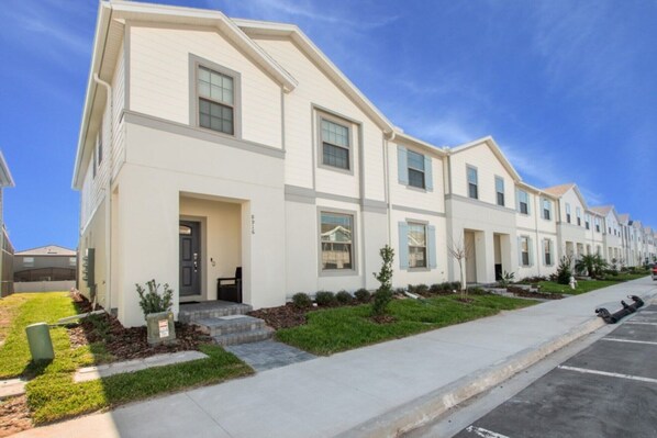 Villa (5 Bedrooms) | Property amenity