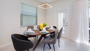 Vila (5 Bedrooms) | Fasilitas properti