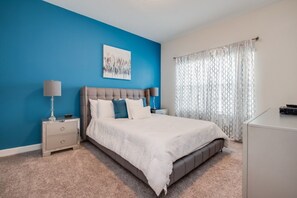 4 Schlafzimmer, laptopgeeigneter Arbeitsplatz, WLAN