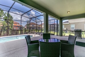 Villa (5 Bedrooms) | Property amenity