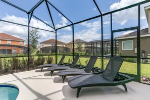 Villa (5 Bedrooms) | Property amenity