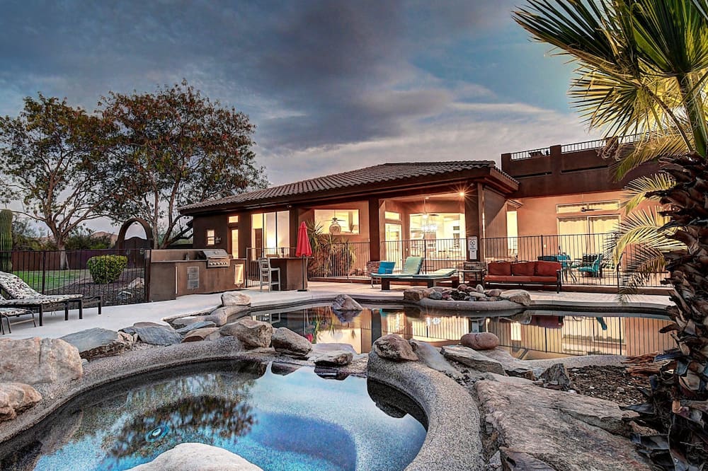 Custom Home! 2+ Acres True Indoor-outdoor Living!