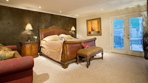 House (5 Bedrooms) | 7 bedrooms, bed sheets - The Palm (Scottsdale)