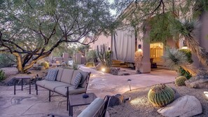 Grillaus-/piknikalue