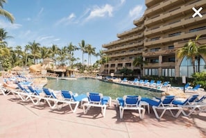 Indoor pool, outdoor pool