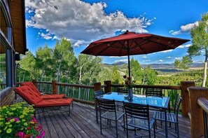 House, 5 Bedrooms | Terrace/patio - Good Elevations On Two S Drive 5 Bedroom Home by RedAwning (Silverthorne)