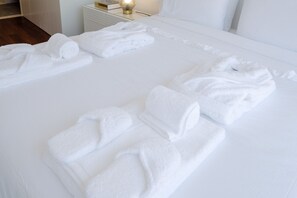 1 chambre, fer et planche Ă repasser, Wi-Fi gratuit, draps fournis