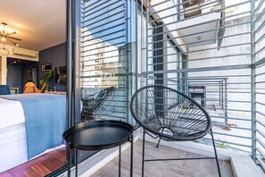 Schreibtisch, Bügeleisen/Bügelbrett, kostenloses WLAN, Bettwäsche