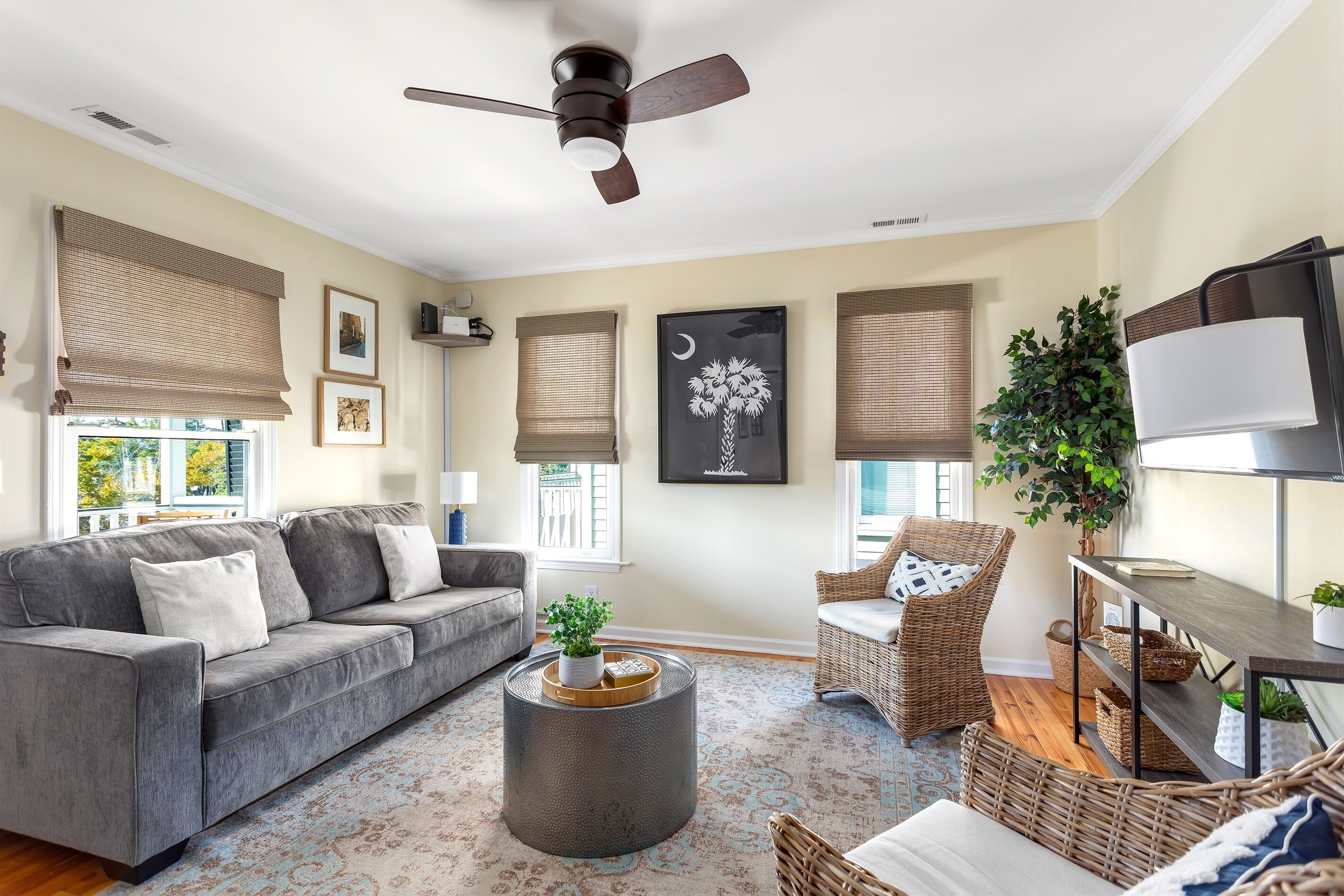 Special 2 Nights Get 3rd Free Crescent Cottage