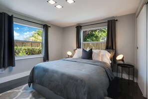 4 habitaciones, tabla de planchar con plancha y wifi gratis 