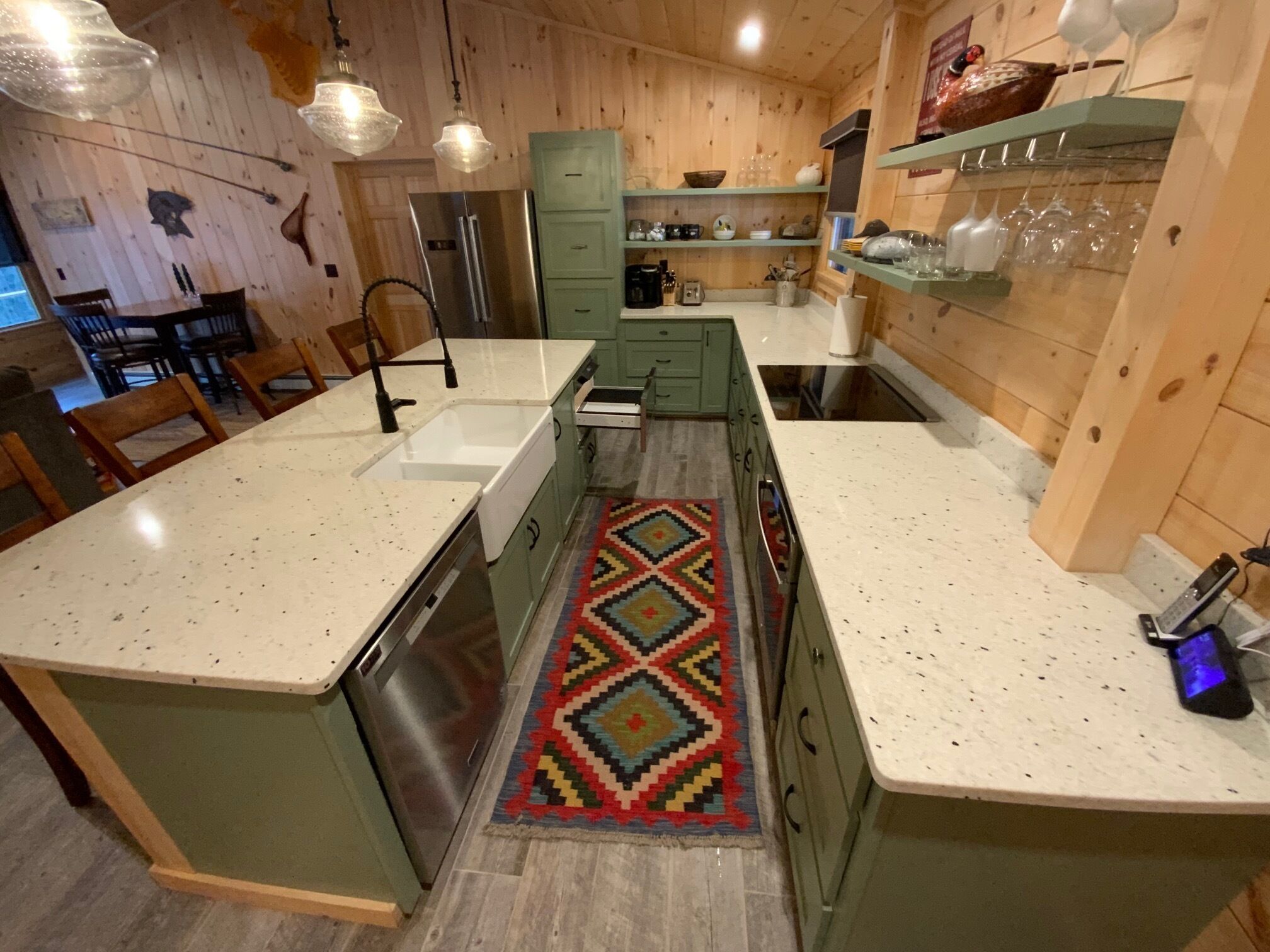 Tranquility:  Secluded White Mountains New Build Custom Log Home on 5 acres