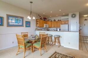 Dining - KBM Resorts | FREE CAR | Napili Point | 1-Bedroom Condo with Private Ocean view Oasis NAP-B43 (Lahaina)