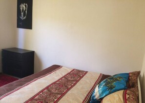 2 bedrooms - Yellow apartment- Pelka House , 2 bedroom . (Brusubi)