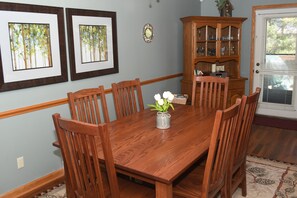 Dining - 🕶 3 Bedroom Condo 🕶 Minutes From Blackwater Falls and Canaan Valley Resort 🐿 (Davis)
