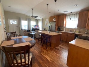 Interior - Bud's Lighthouse-just steps to St. Augustine Beach (St. Augustine)