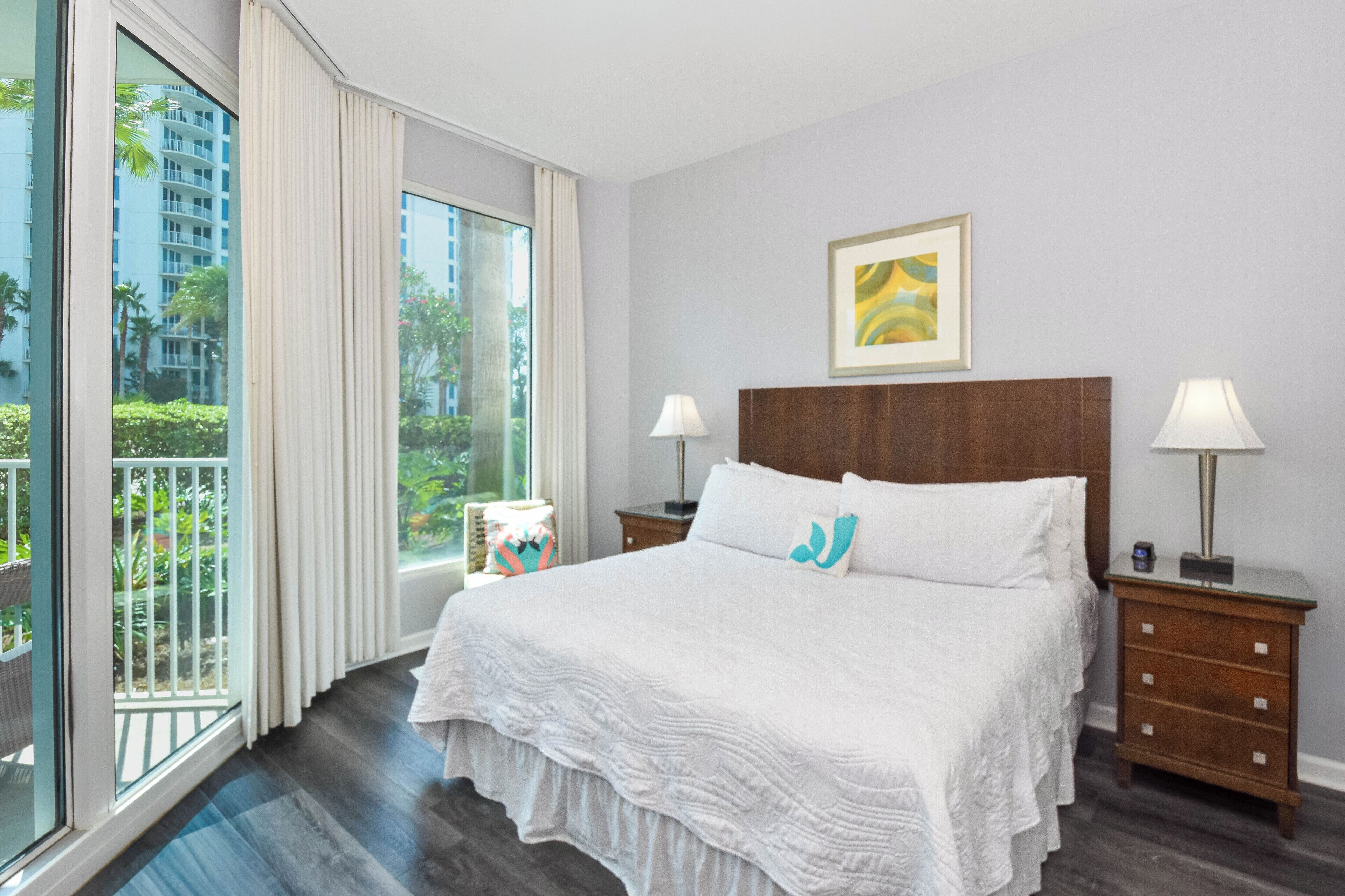 2 dormitorios, tabla de planchar con plancha, wifi gratis y ropa de cama