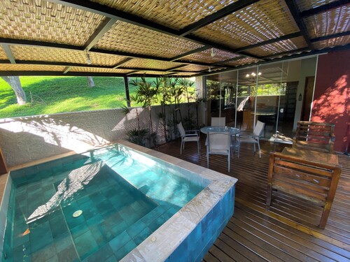 Casa Gourmet na Fazenda com Jacuzzi e Churrasqueira