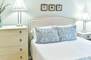 3 bedrooms, iron/ironing board, WiFi