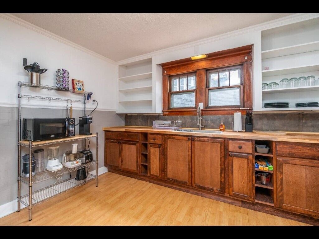 Visit Buffalo & Niagara from this Quaint Apartment