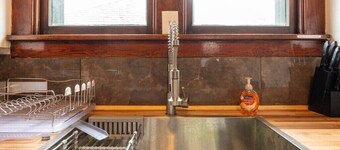 Visit Buffalo & Niagara from this Quaint Apartment