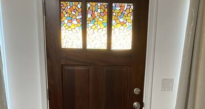 Gem of a find, walking distance to Loma Linda University Hospital, VA & more!