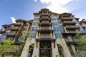 Condo (Silver Strike Lodge #501 - 4 Bed) | Exterior