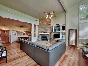 Studio (2 Bedrooms) | Property amenity - Woodshed by Jackson Mountain Rentals (Gatlinburg)