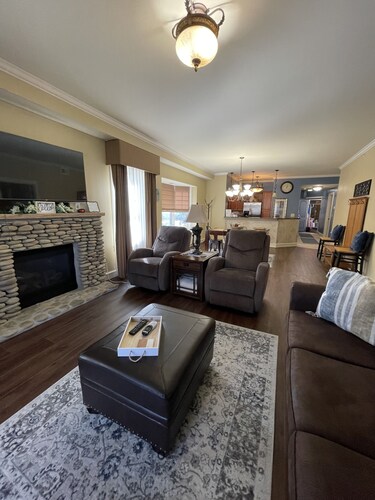 CLEARLY THE BEST RIGHT HERE