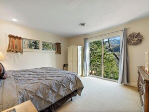 Studio (4 Bedrooms) | Property amenity - Shooting Star by Jackson Mountain Rentals (Gatlinburg)