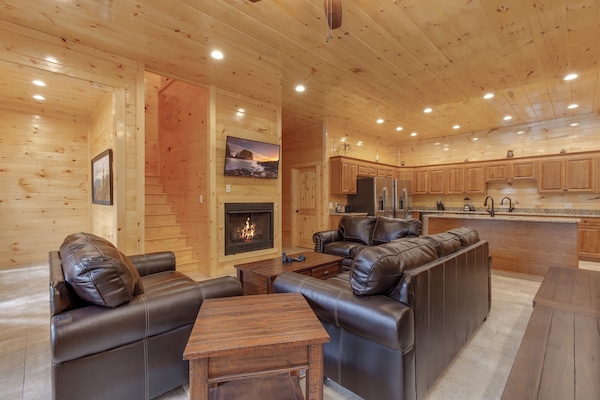 Studio (6 Bedrooms) | Property amenity