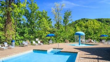 Studio (2 Bedrooms) | Property amenity