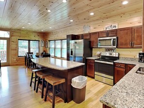 Studio (3 Bedrooms) | Property amenity - Smoky Haven by Jackson Mountain Rentals (Gatlinburg)