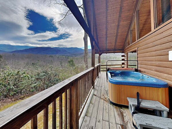 Studio (1 Bedroom) | Property amenity - Seneca by Jackson Mountain Rentals (Gatlinburg)