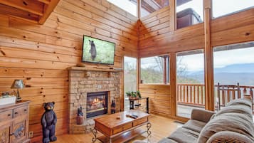 Studio (1 Bedroom) | Property amenity