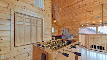 Studio (1 Bedroom) | Property amenity