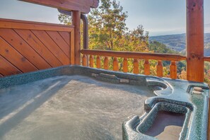 สตูดิโอ (1 Bedroom) | ด้านหน้าที่พัก