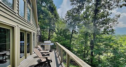Mountain Charm by Jackson Mountain Rentals