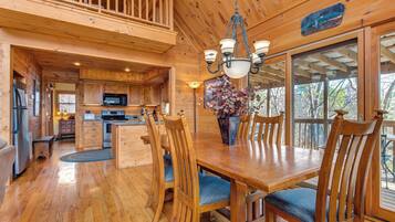 Studio (2 Bedrooms) | Property amenity