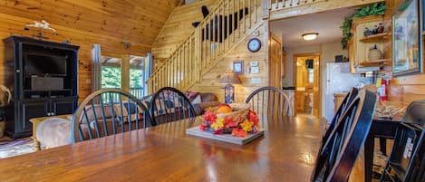 Studio (3 Bedrooms) | Property amenity