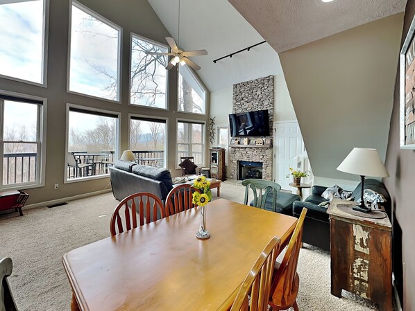 Studio (3 Bedrooms) | Miscellaneous