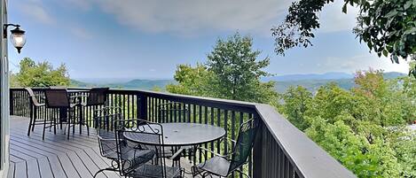 Studio (3 Bedrooms) | Fasade