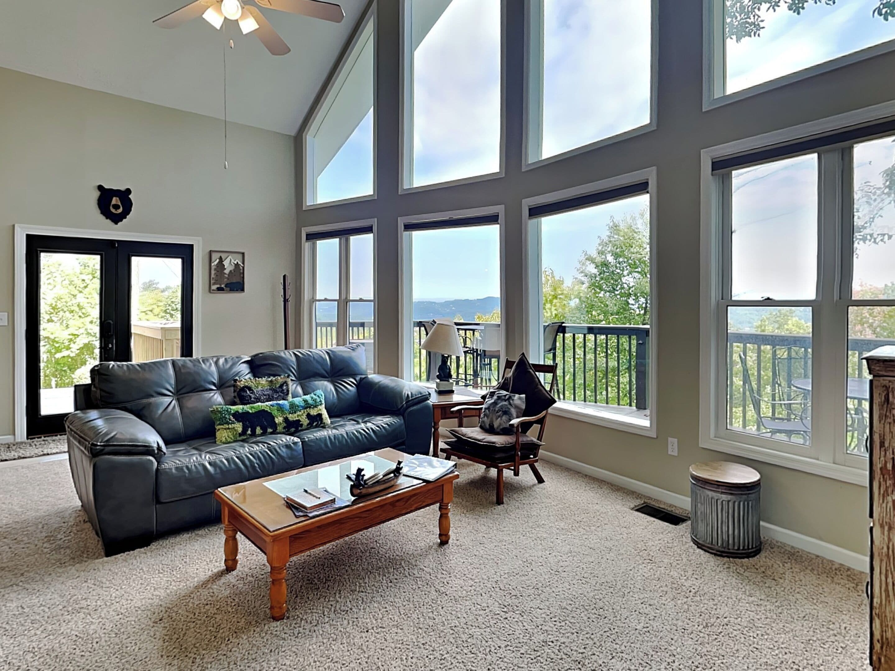 Studio (3 Bedrooms) | Property amenity