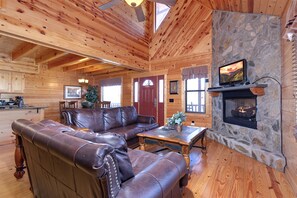 Studio (3 Bedrooms) | Property amenity - Marlene's Hideaway by Jackson Mountain Rentals (Gatlinburg)